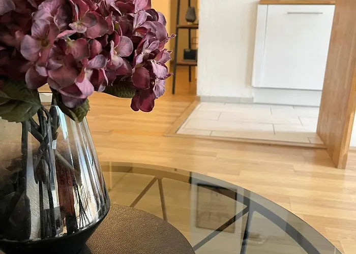 Theskyfall , Cosy Appartement, Terrasse & Parking *