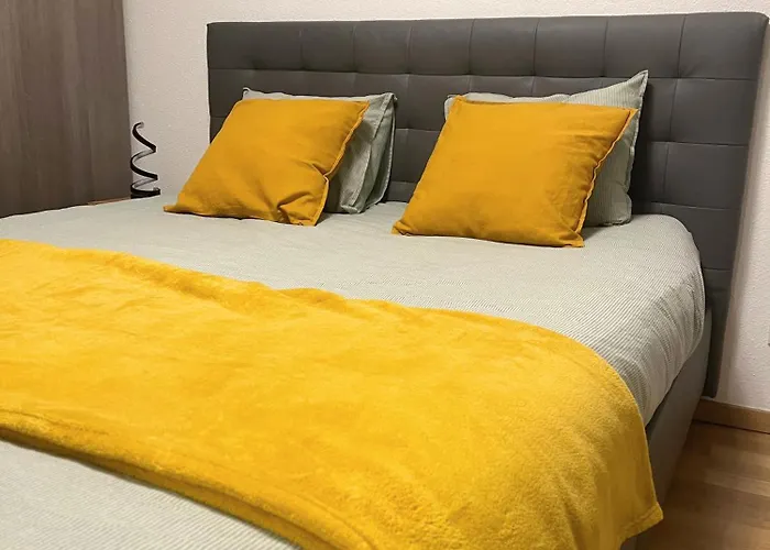 Theskyfall , Cosy Appartement, Terrasse & Parking Apartmán *